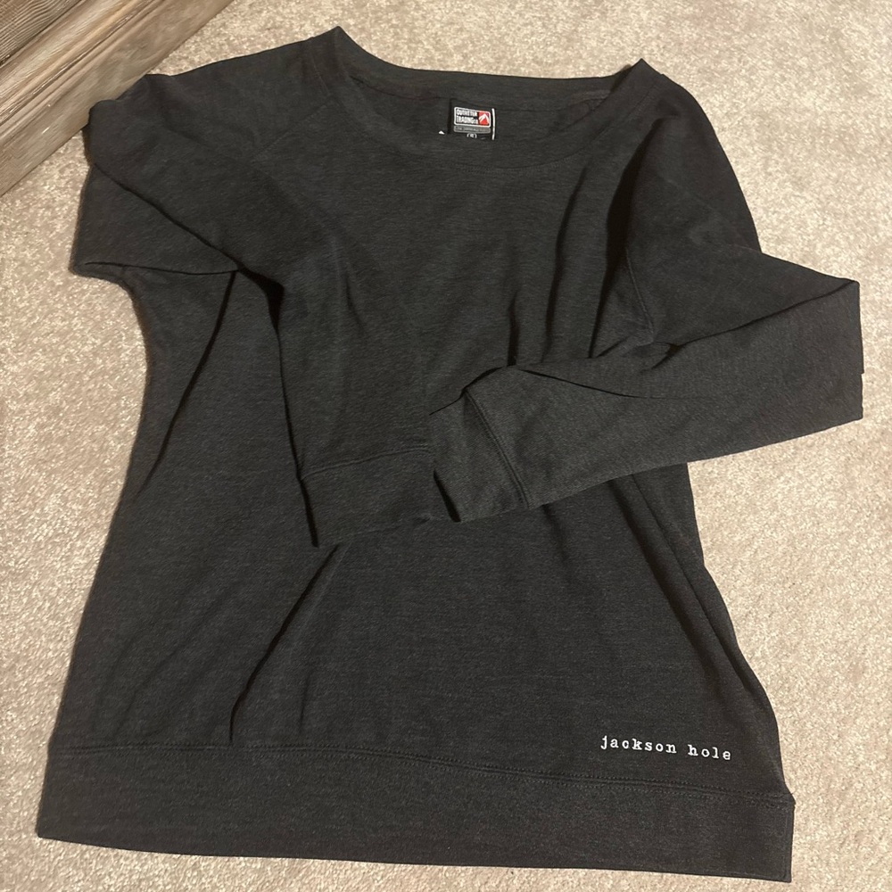 Outfitter Trading Co. Women’s Dark Charcoal Gray Fleece Sweatshirt Jackson Hole